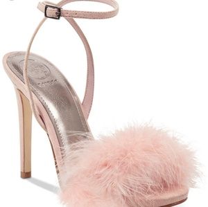 Never worn Guess Avis Heels